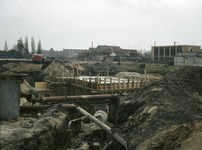 19978 Gezicht op de Prof. Jordanlaan/hoek Ezelsdijk te Utrecht tijdens de aanleg van riolering.